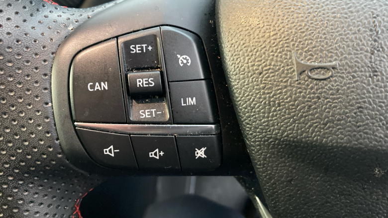 Ford Puma 1.0 EcoBoost Hybrid mHEV ST-Line X 5dr Petrol Hatchback